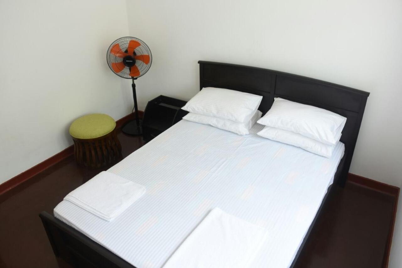 Best Hostel Yala Тиссамахарама Экстерьер фото